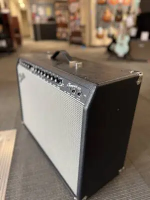 Fender - Champion 100 Guitar Amp 2